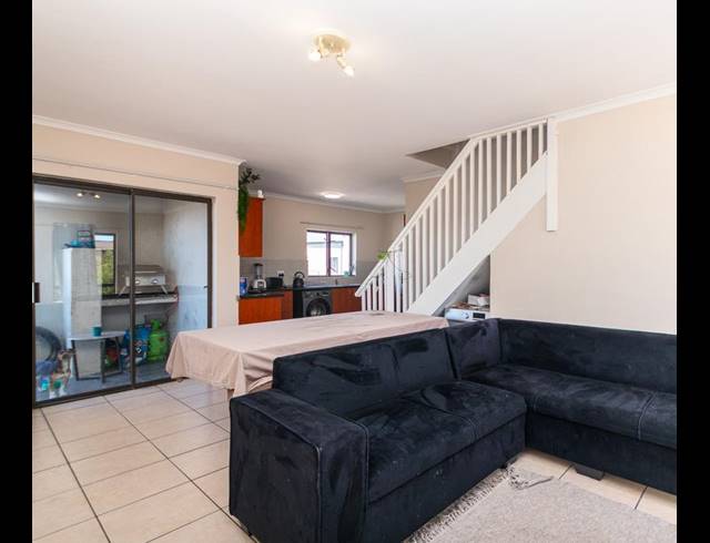 3 BEDROOM PROPERTY TO RENT IN PARKLANDS
